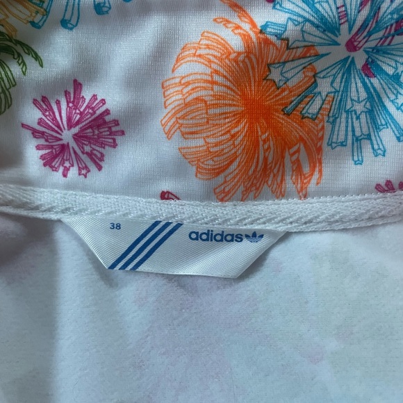 Adidas cropped zip up with colourful pattern - Picture 3 of 3